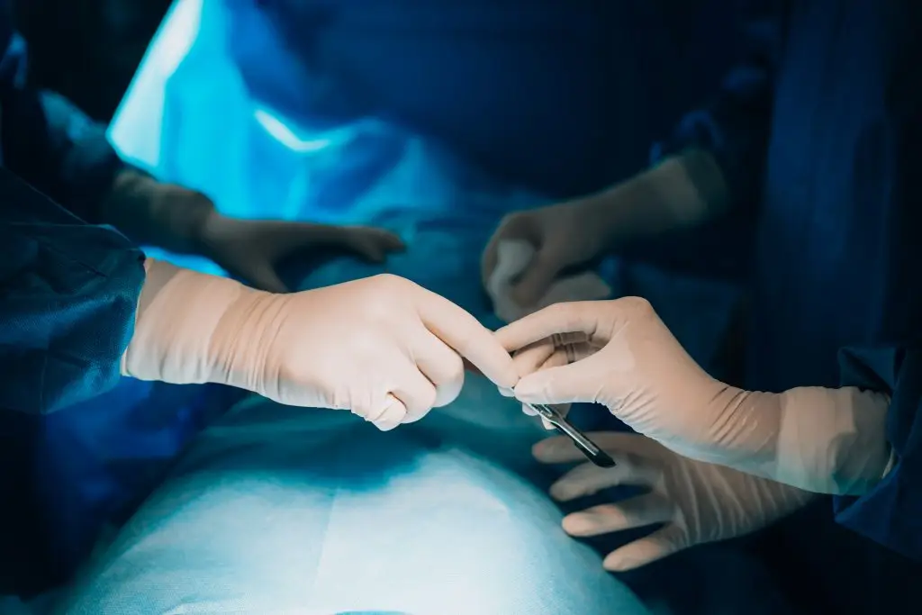 est ce que aya nakamura a fait de la chirurgie​